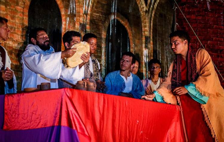 Inscrições para espetáculos da Via Crucis, em Petrolina, encerram neste domingo