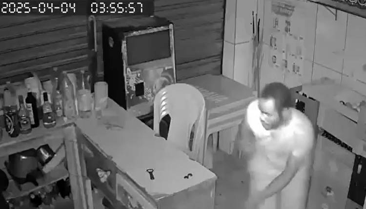 Mais um alvo: Ladrão invade bar no Bairro Mandacaru