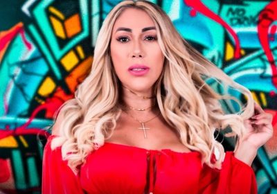 Cantora Taty Girl denuncia calote de prefeitos sem mencionar as prefeituras envolvidas