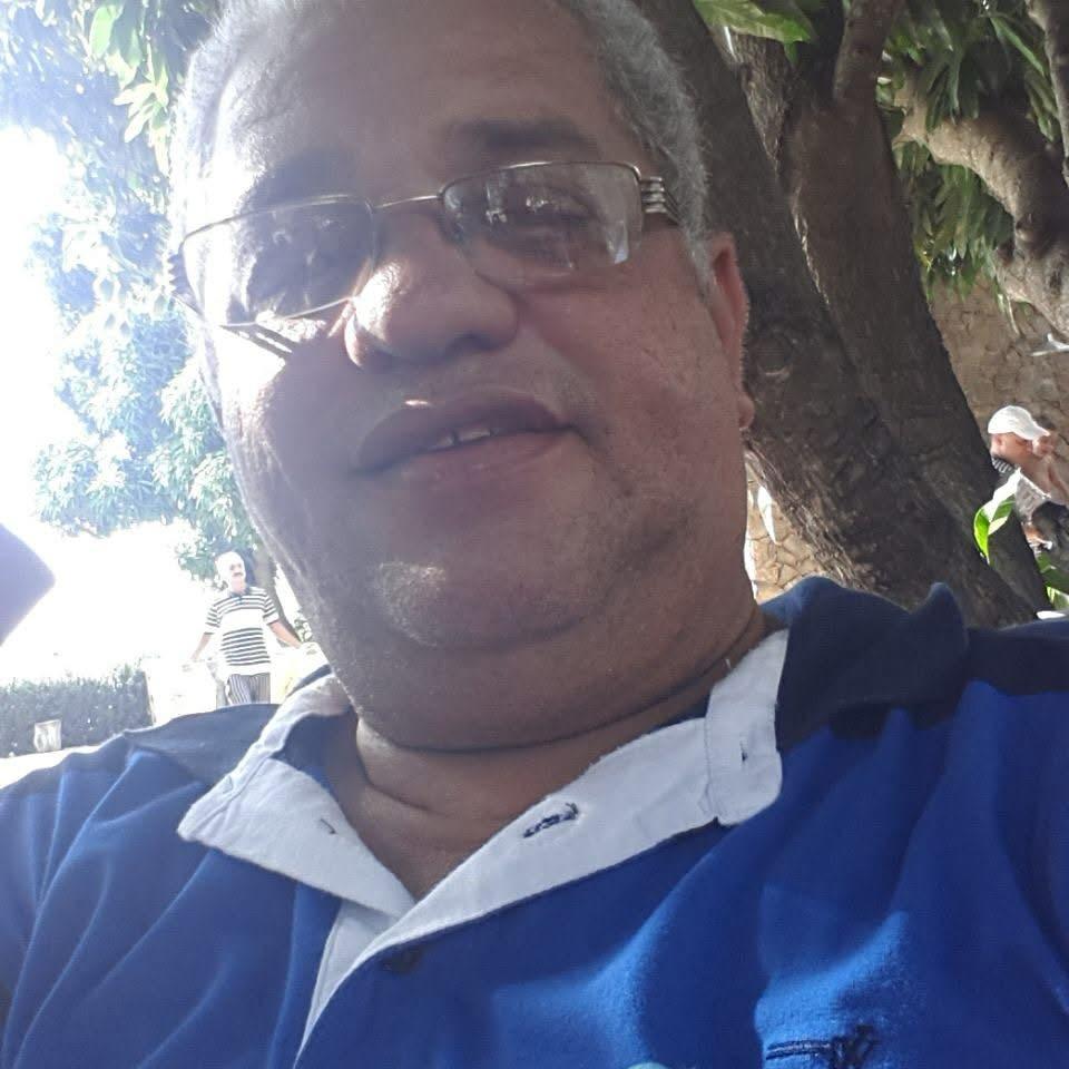 Falecimento em Petrolina: Carlos Benevides, conhecido como “Carlinhos”, contador da Câmara de Vereadores, é lamentado