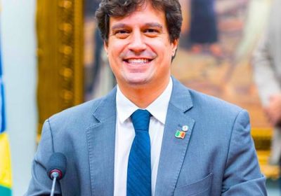 Lucas Ramos comemora avanço em proposta que elimina escala de trabalho 6×1