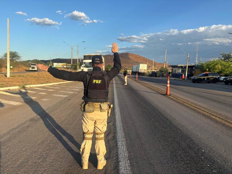 Operação Tiradentes 2026: PRF-PE registra redução no número de feridos e aumento de mortes
