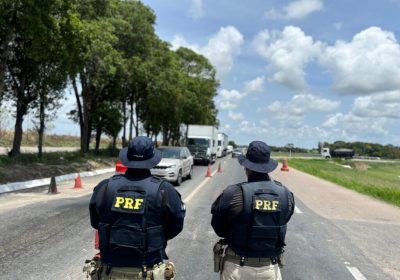 PRF inicia Operação Tiradentes com ênfase na fiscalização de motocicletas em Pernambuco.