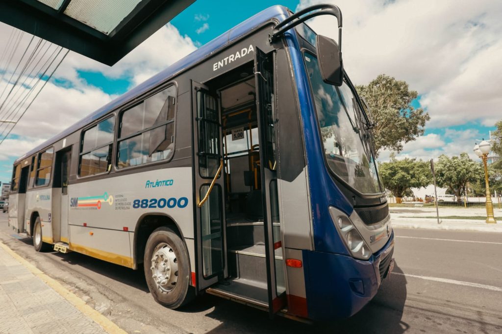 Prefeitura de Petrolina orienta os usuários sobre a emissão e recarga do Cartão de Transporte Coletivo