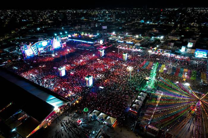 São João de Petrolina 2026: Estrutura luxuosa e controvérsias marcam a festa mais rica da região