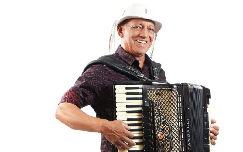 Sérgio do Forró está se preparando para gravar seu novo EP com uma abordagem visual inovadora.