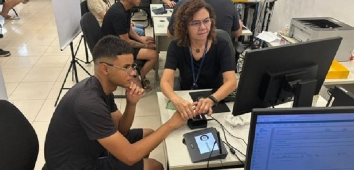 TRE-PE atende mais de 39 mil eleitores nos primeiros dias de horário ampliado