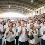 João Campos vai à Festa da Divina Misericórdia e reforça presença no Sertão do Moxotó