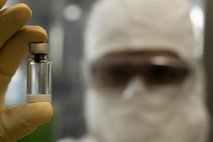 Anvisa aprova fabricação nacional da vacina contra a chikungunya