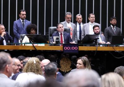 Câmara aprova mudança na escala de trabalho para 40 horas semanais sem folga fixa de 6×1