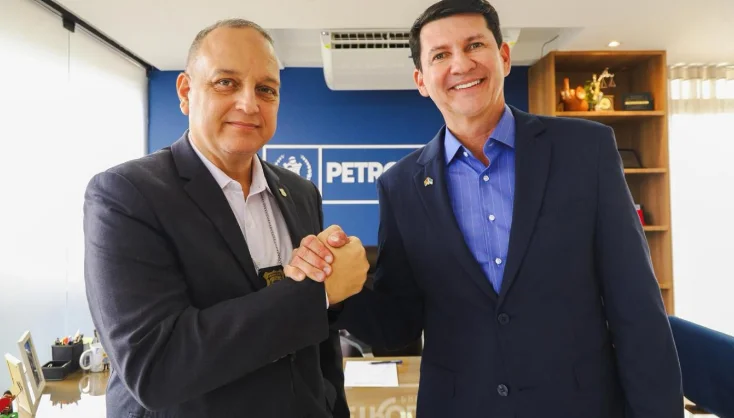 Prefeito Simão anuncia Delegado Silvestre como novo secretário de Segurança de Petrolina (PE)