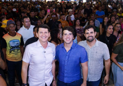 Prefeito Simão lança programação do evento “Pra Sempre São João” com atrações como Tayrone, Limão com Mel e Desejo de Menina Prefeito Simão lança programação do evento “Pra Sempre São João” com atrações como Tayrone, Limão com Mel e Desejo de Menina