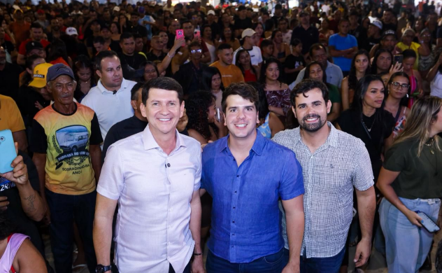 Prefeito Simão lança programação do evento “Pra Sempre São João” com atrações como Tayrone, Limão com Mel e Desejo de Menina