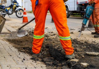 Prefeitura de Petrolina avança na segurança viária com manutenção asfáltica