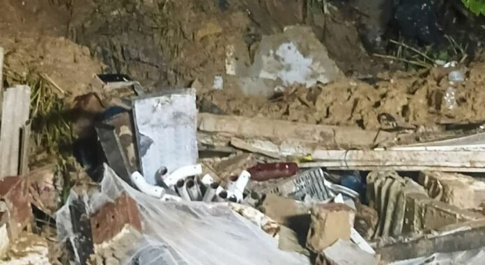 Quatro mortos, cinco feridos e mais de 2 mil pessoas afetadas pelas chuvas em Pernambuco