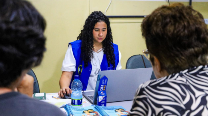 Regularização fundiária é levada ao bairro Henrique Leite pelo Programa Petrolina Legal