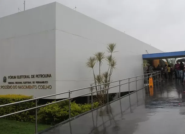 TRE-PE finaliza prazo de cadastro eleitoral com mais de 1 milhão de atendimentos