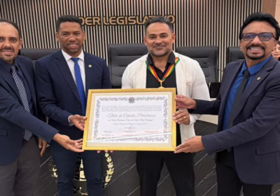 Tácio Camargo é homenageado com título de cidadão e Medalha Dom Malan em cerimônia emocionante na Câmara de Petrolina
