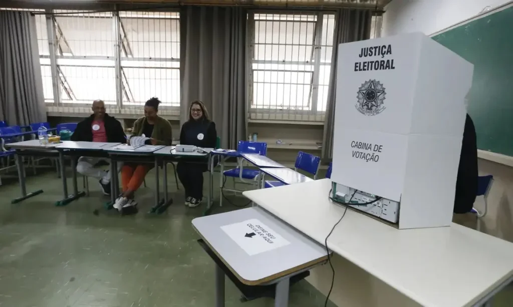 Término do prazo para obter ou regularizar título de eleitor é nesta quarta-feira