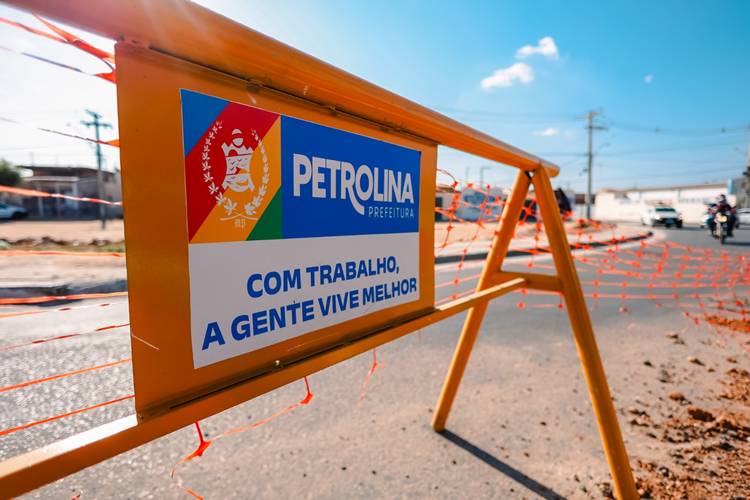 Avenida do Bairro Santa Bárbara terá interdição temporária para obras de instalação de rede de esgoto