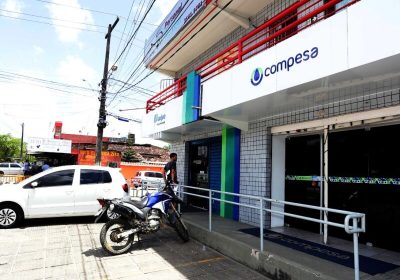 Compesa suspende abastecimento de água em bairros de Petrolina devido a vazamento na rede.