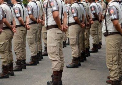 Concurso público para a Polícia Militar e Corpo de Bombeiros na Bahia terá mais de 3.300 vagas, anuncia governador.