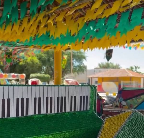 Decoração junina em Petrolina feita por empresa gera controvérsias