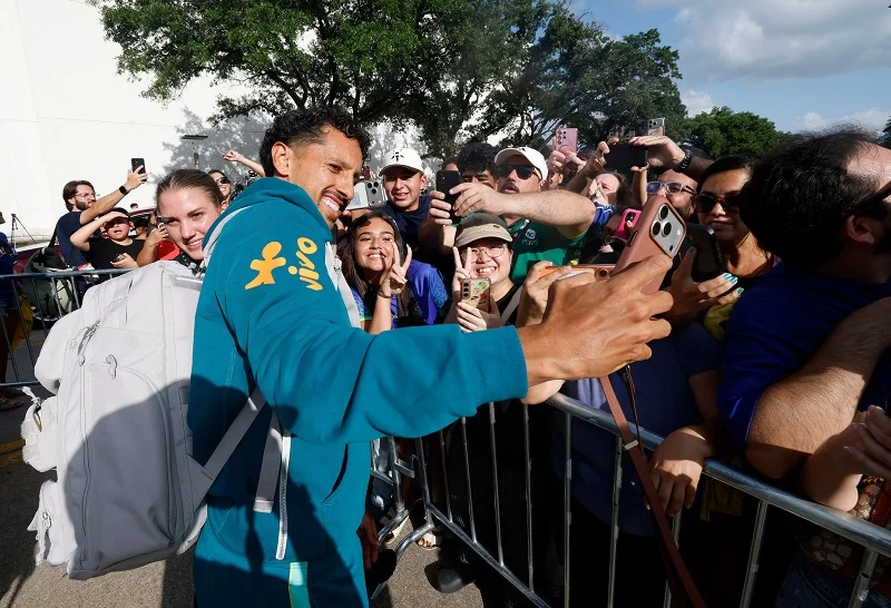 Equipe brasileira desembarca em Houston para partida das oitavas da Copa do Mundo
