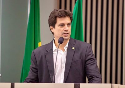 Lucas Ramos destaca semelhanças entre trajetória de João Campos e Eduardo Campos e aponta o socialista como símbolo de renovação Lucas Ramos destaca semelhanças entre trajetória de João Campos e Eduardo Campos e aponta o socialista como símbolo de renovação