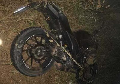 Motociclista sofre ferimentos em colisão próximo ao N-4. Motociclista sofre ferimentos em colisão próximo ao N-4.