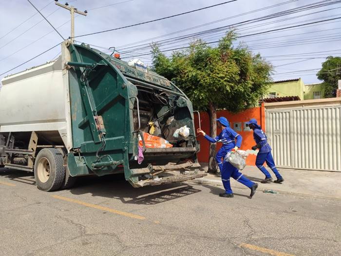 Radialista propõe projeto de lei para punir quem descarta materiais cortantes em Petrolina