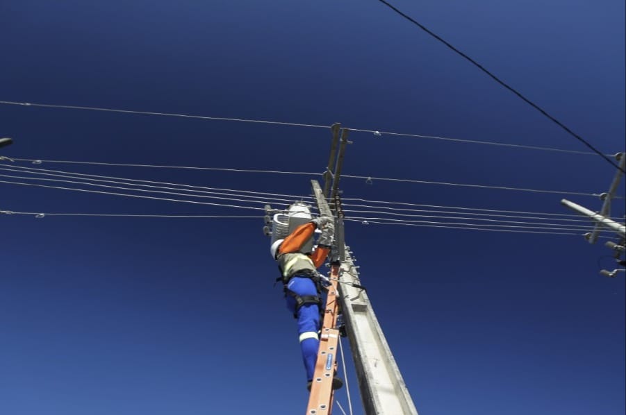 Cronograma de serviços de modernização da rede elétrica em Petrolina divulgado pela Neoenergia Pernambuco.