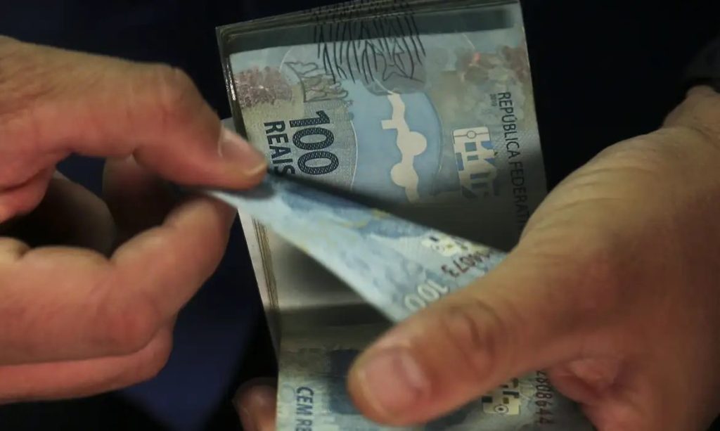 Lucro do FGTS: R bilhões serão distribuídos para 138 milhões de trabalhadores.