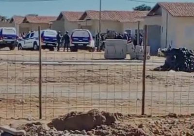 Mulher nega invasão na unidade do Residencial Nova Vida III Mulher nega invasão na unidade do Residencial Nova Vida III