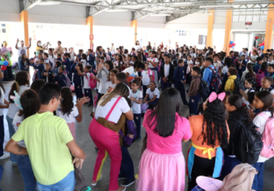 Retorno às aulas: mais de 58 mil estudantes voltam à Rede Municipal de Petrolina (PE)