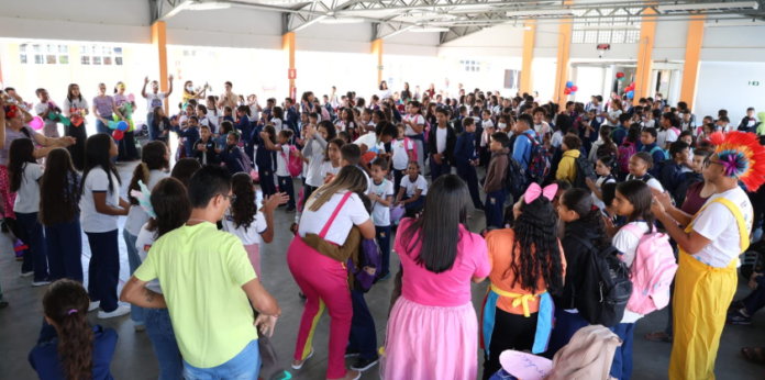 Retorno às aulas: mais de 58 mil estudantes voltam à Rede Municipal de Petrolina (PE)