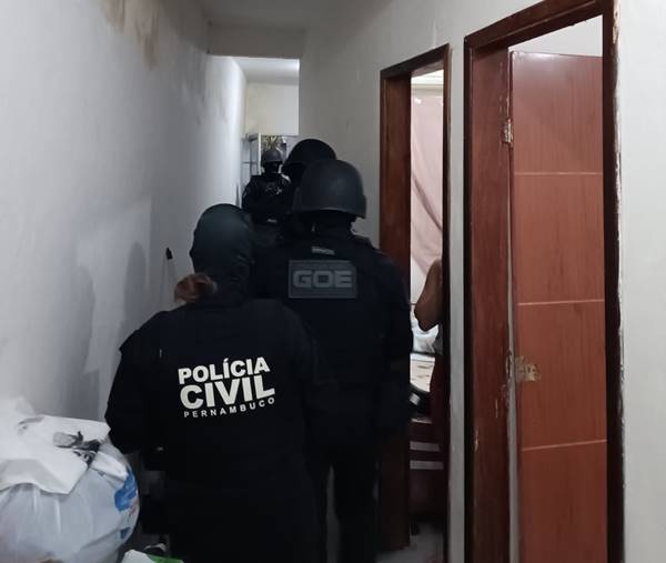 Acusado de integrar grupo criminoso na RMR é preso com apoio da FICCO Petrolina