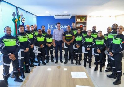 Agentes de trânsito de Petrolina tomam posse Agentes de trânsito de Petrolina tomam posse
