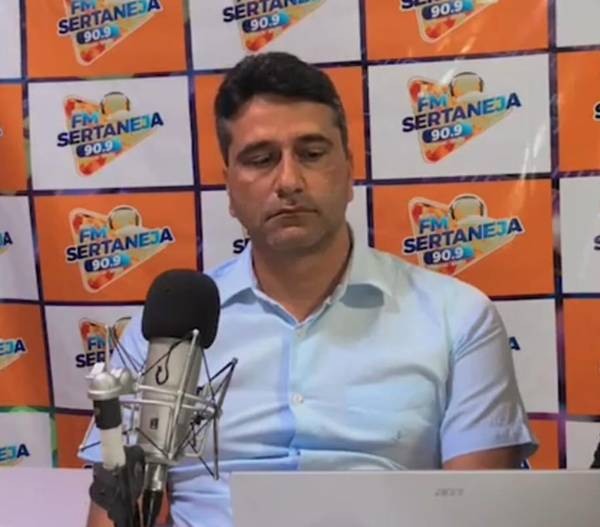 Concursados cobram Prefeito de Chorrochó por atraso nas vagas ofertadas