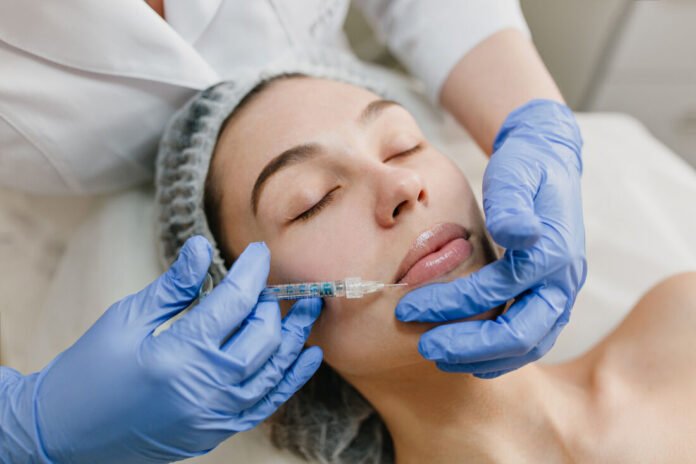 Decisão da Justiência Federal proíbe dentistas de realizarem procedimentos de harmonização facial