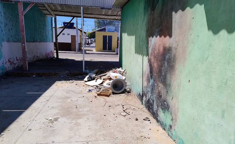 Descarte impróprio de resíduos inclui até mesmo banheiros próximos ao Bododódromo
