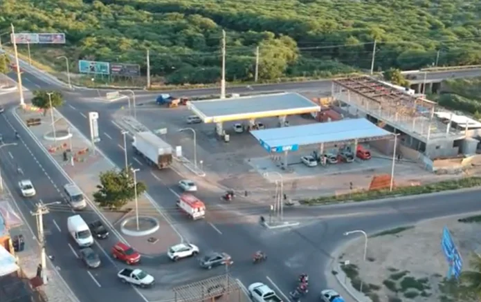 Falta de água atinge Distrito Industrial e bairro Colina do Rio em Petrolina (PE) nesta quinta-feira (13)