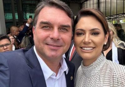 Flávio Bolsonaro e Michele se reconciliam após conflitos