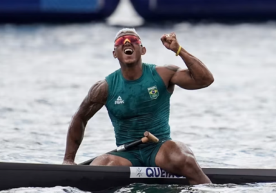 Isaquias Queiroz conquista o ouro no Mundial de Canoagem na Polônia, na categoria C1 500m