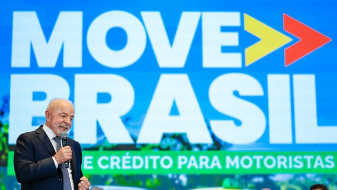 Lula reconhece baixa adesão de trabalhadores de aplicativo a programa