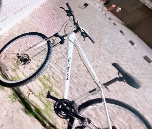 Mulher é vítima de assalto e tem bicicleta roubada na Ponte Presidente Dutra