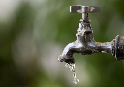 Abastecimento em Dormentes suspenso devido a vazamento em adutora