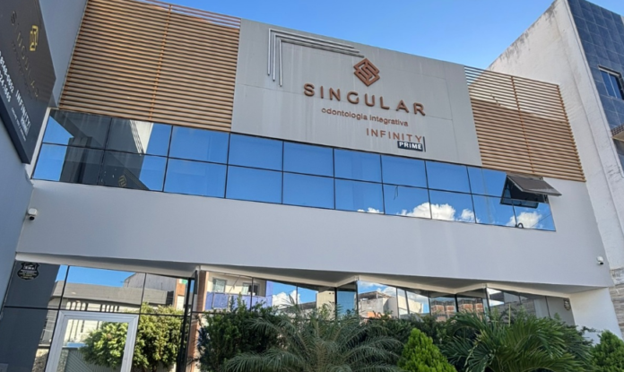 Sedação consciente: mito ou realidade? Esclarecimento da clínica Singular Odontologia, especialista em implantes em Petrolina