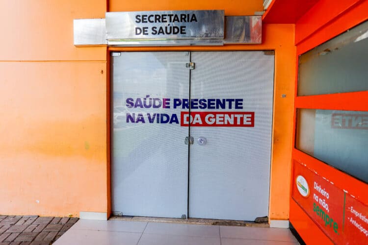 Sesau esclarece reclamações sobre demora em ressonância e menciona demanda reprimida