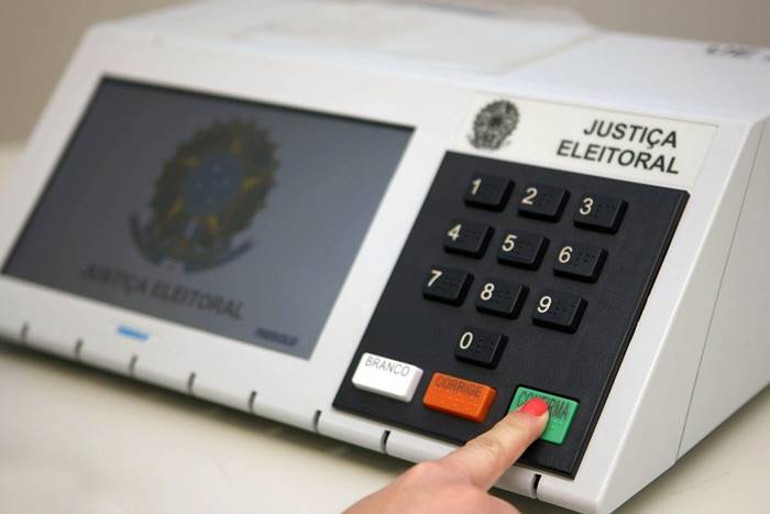 TRE-PE oferece treinamento para membros da Comissão de Auditoria da Votação Eletrônica.